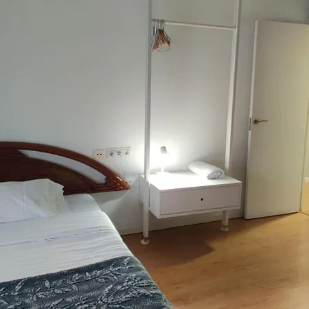 Gasteiz Etxea L アパート *