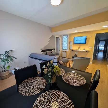 Gasteiz Etxea L * ビトリア・ガステイス