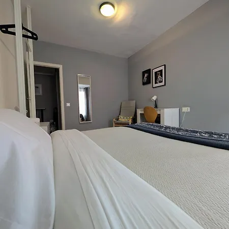 Apartment Gasteiz Etxea L *