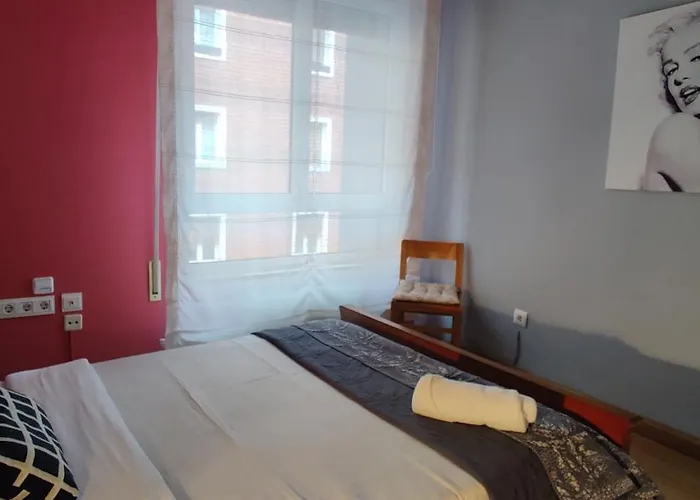 Gasteiz Etxea L Apartment *